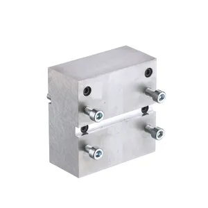 Distanțier T = 50 mm. Se montează între standul mașinii de găurit și carotele cu dimensiuni cuprinse între 250 mm și 350 mm. Inclus în standul pentru mașina de găurit DR 350 T