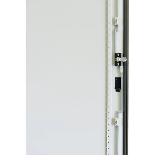 Incuietoare pentru Spacial CRNG cu 3 puncte de incuiere - insert patrat 7mm